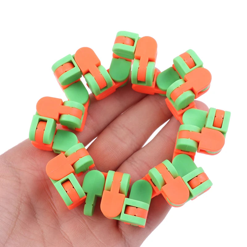 1Pcs Chain Wacky Tracks Snap Click Fidget Toys Anti Stress Kids Autism Snake Puzzles Classic Sensory Antistress Toy
